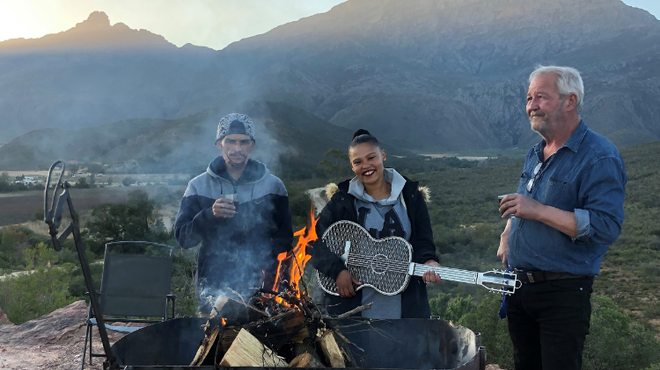 A Karoo cowboy, a rock star and a guitar-shaped braai grid