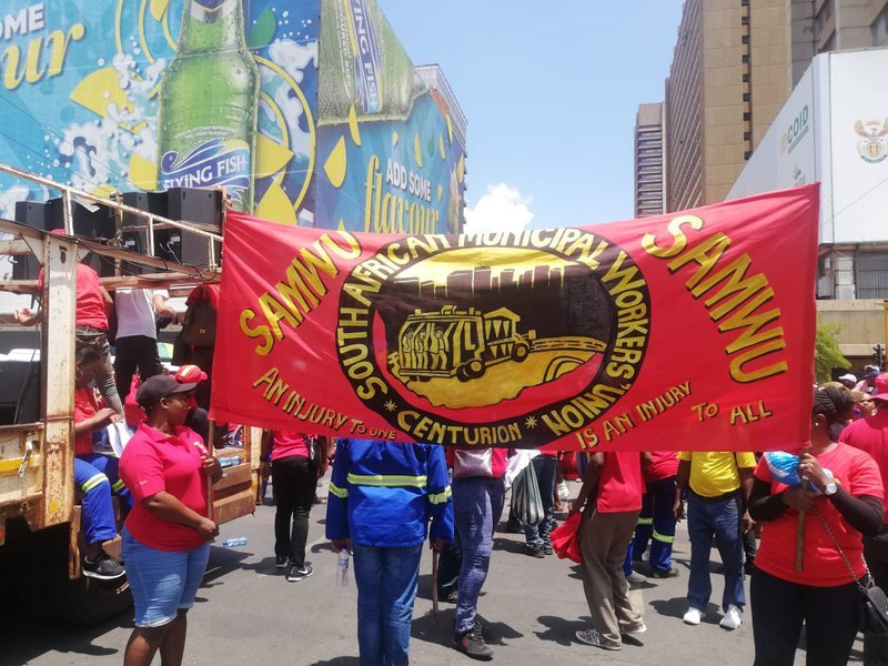 samwu newcastle municipalty strike threat