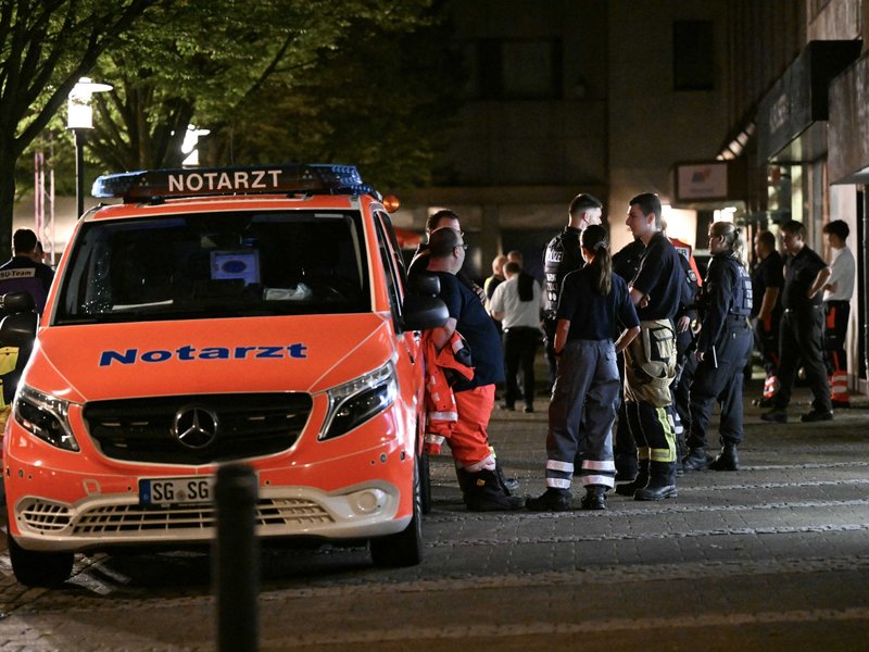Three dead in knife attack on German festival