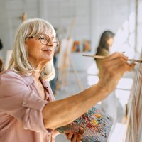 Experts share five major habits that improve life expectancy