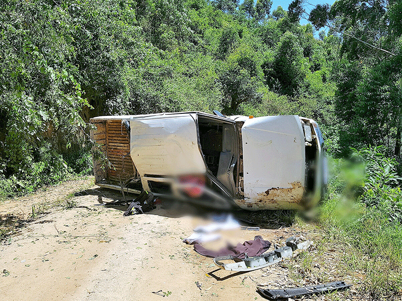 Woman killed in bakkie crash on Milky Way Road, outside Pinetown.