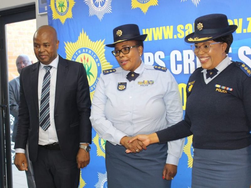 Lieutenant General Aphaphia Modise and Acting National Police Commissioner General Puleng Dimpane