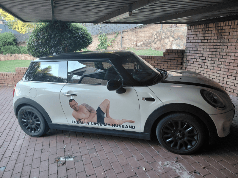 HUSBAND IN UNDERWEAR CAR PARNK