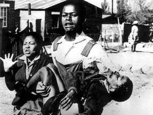 Hector_pieterson_3.jpg