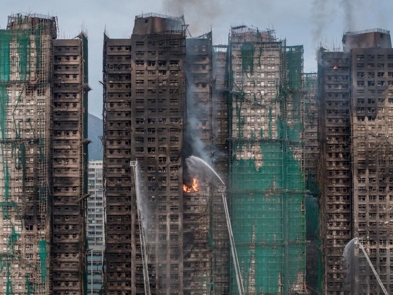 Death toll rises from Hong Kong fire