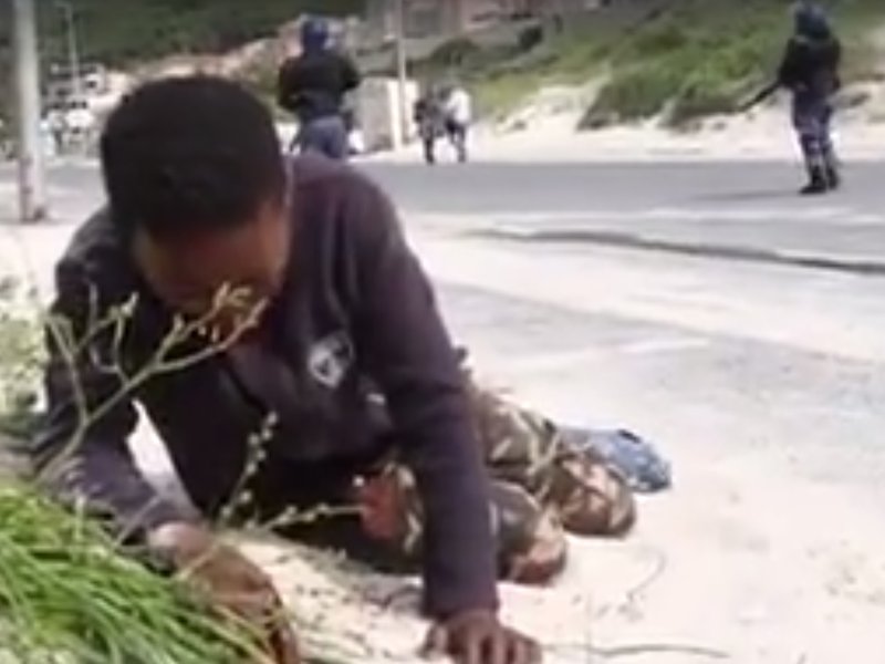Hout Bay teen shot