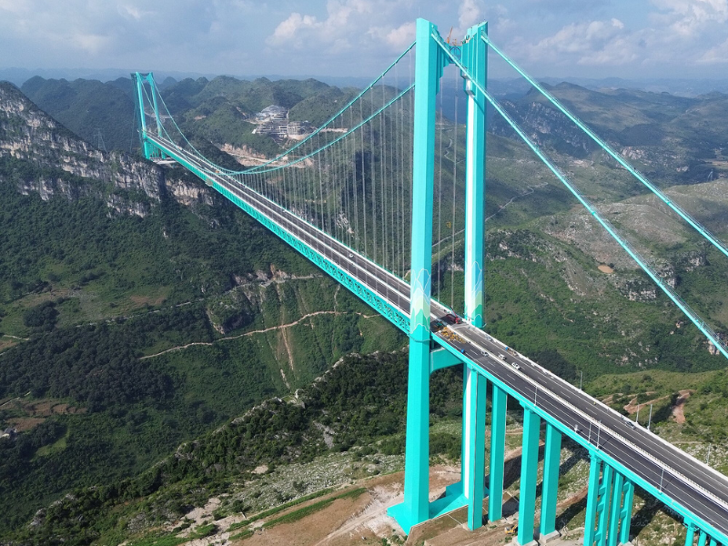 Huajiang Grand Canyon Bridge