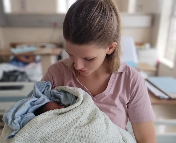 Baby Line expands support for vulnerable mothers in hospitals