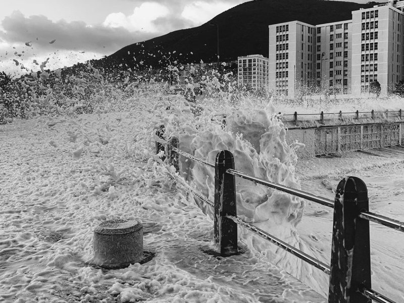 Heavy rain and wind cause damage in Cape Town
