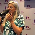 Demi-Lee Moore sings on Breakfast with Martin Bester