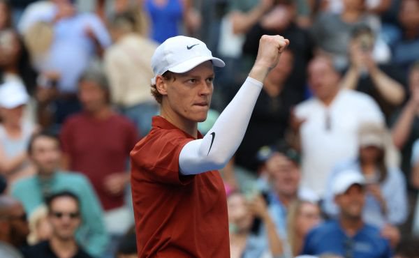 Jannik Sinner celebrates defeating Denis Shapovalov in their men's singles third round match on day seven of the US Open