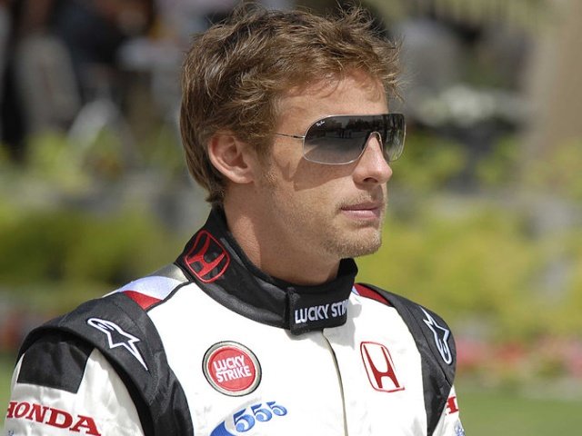 Jenson_Button_Wikipedia.jpg