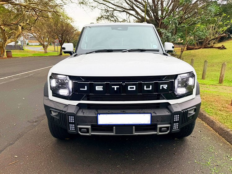 Jetour T2 i-DM front exterior