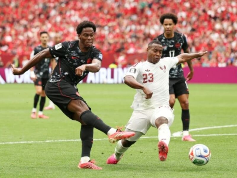 Jonathan David scores Canadas second goal