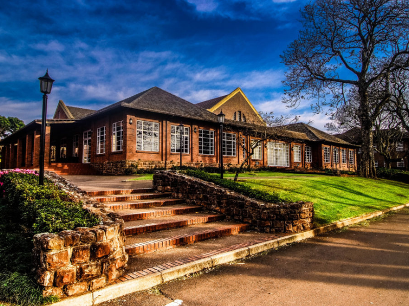 KEARSNEY COLLEGE