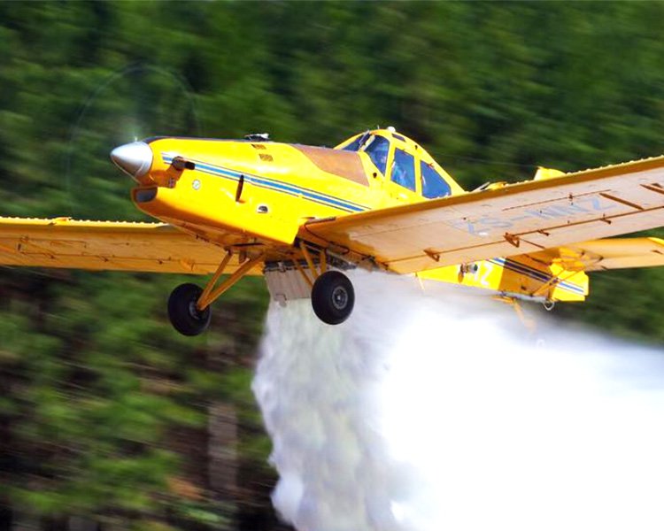 KZN FPA water bomber plane in action