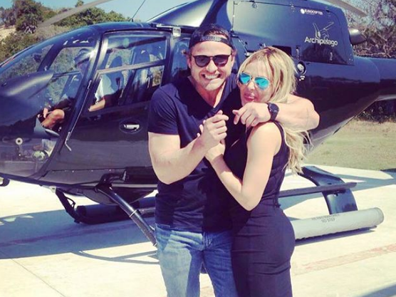 Karlien van Jaarsveld en Joe Breytenbach verloof