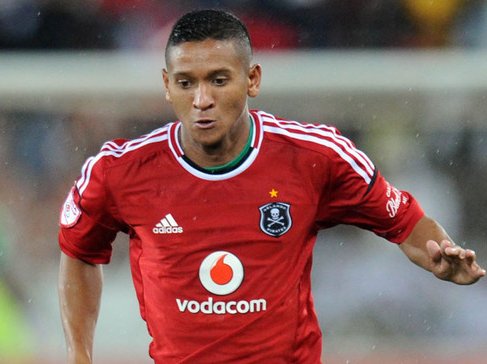 Klate-Bafana-play-with-heart.jpg