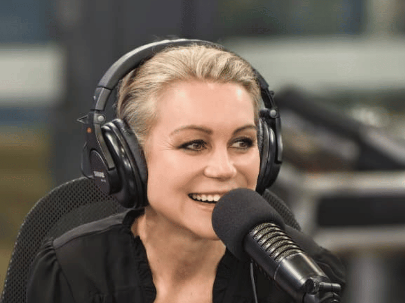 LIANIE MAY BREAKFAST WITH MARTIN BESTER