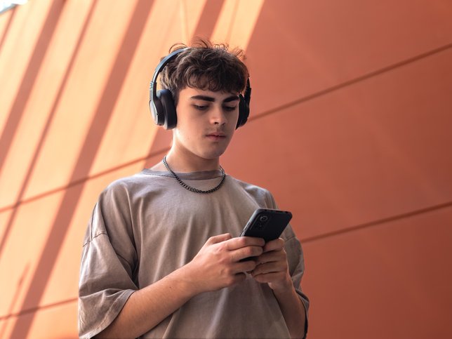 LISTENING TO MUSIC MAN LISTENING TO MUSIC