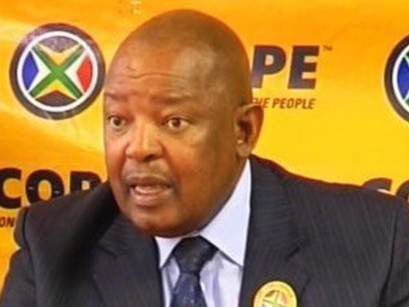 Cope leader Mosiuoa Lekota