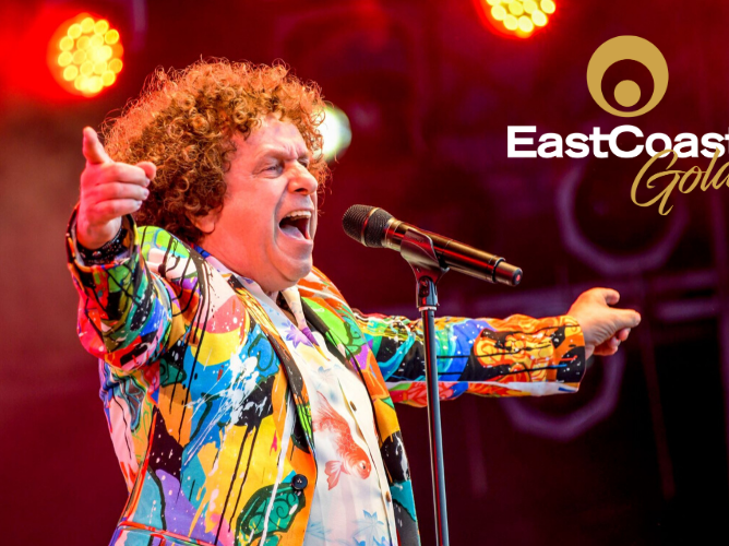 Leo Sayer live