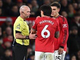 Manchester United defender Lisandro Martinez sent off against Leeds