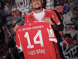 Bayern Munich sign Luis Diaz