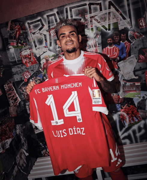 Bayern Munich sign Luis Diaz