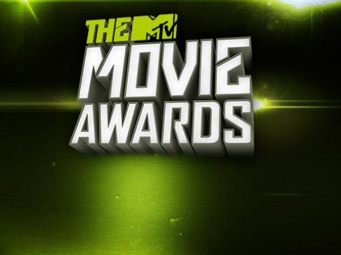 MTV-Awards-2013-A (1).jpg