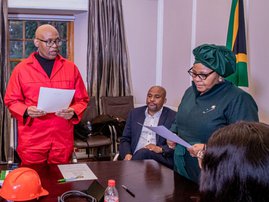 MAZWENELE MANYI EFF SWORN IN