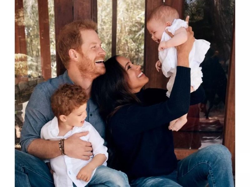Prince Harry and Meghan Markle's 2021 Christmas card