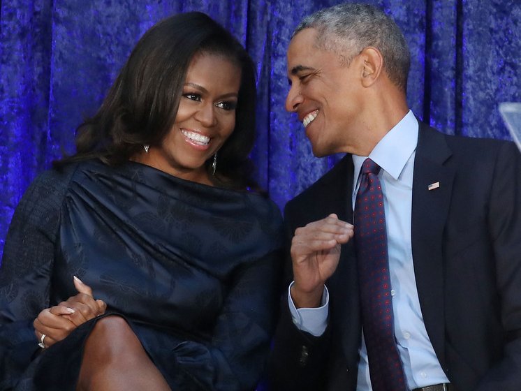 Michelle and Barack Obama First Family