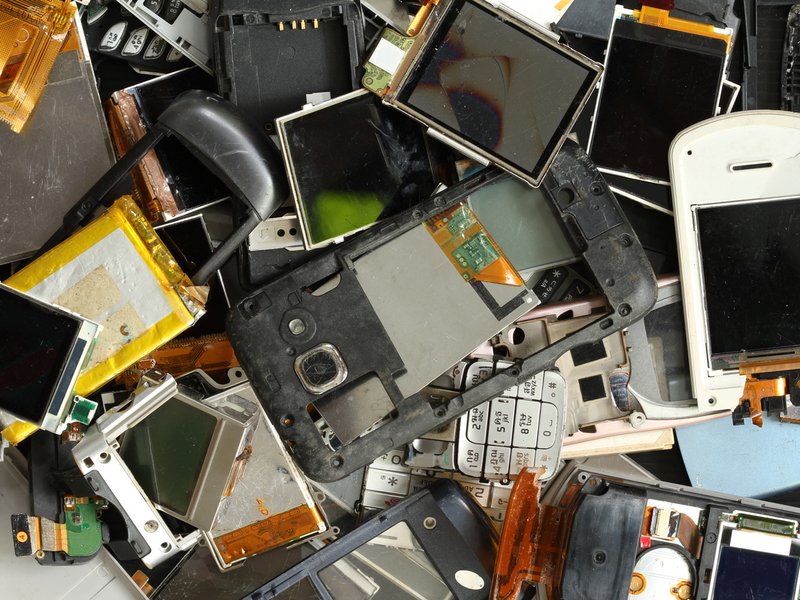 Mobile phone scrap