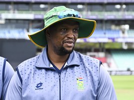 HIlton Moreeng stands down as Proteas women's coach