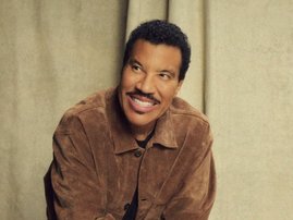 Music icon Lionel Richie