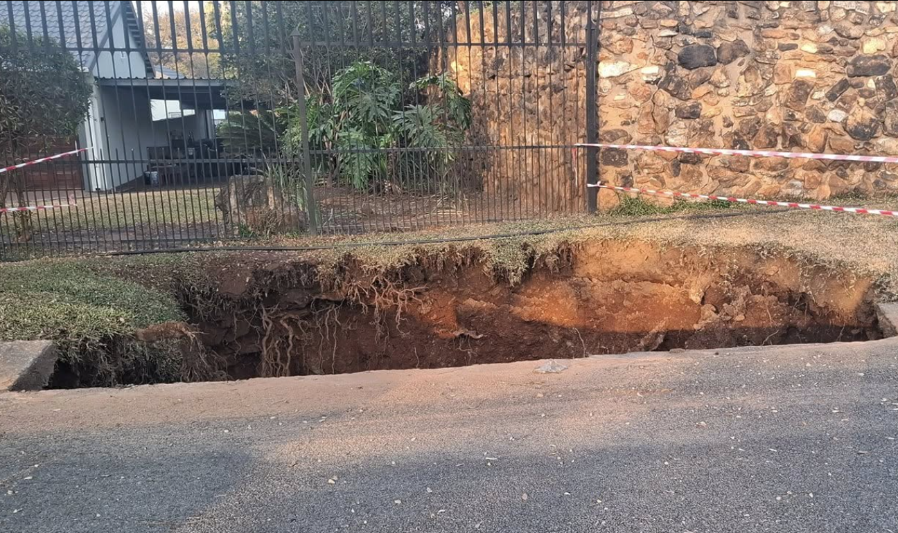 NEW SINKHOLE IN LYTTELTON MANOR CENTURION 4