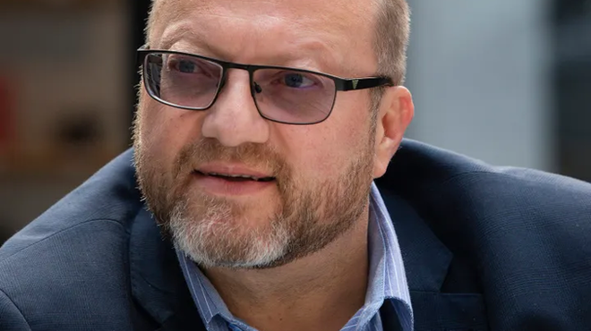Neil de Beer