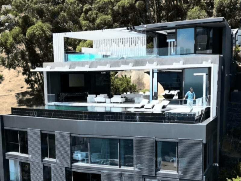 Nettleton Road Mansion Next to Black Coffee