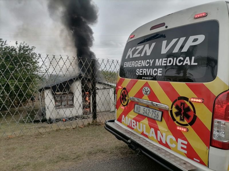 Two injured in Newlands East house fire
