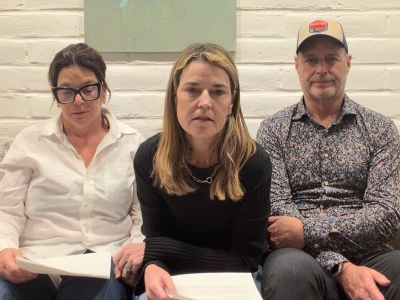 Annie, Savannah and Camron Guthrie