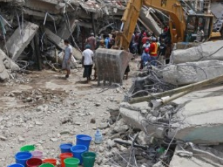 Nigerian Collapse_post_detail_web_1.PNG