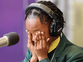 Njabulo Muthanti crying