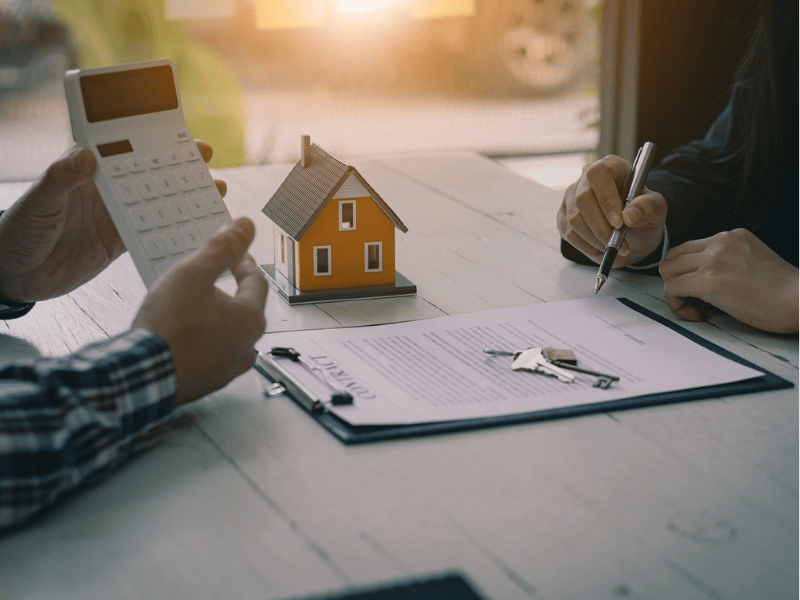 Buying property/ iStock