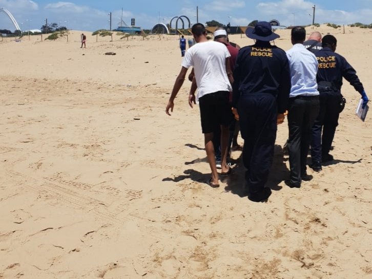 man suffers heart attack on beachfront