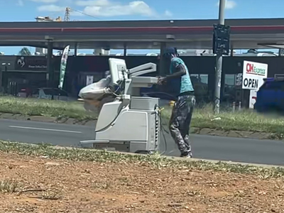 BREAKING: When Mzansi said “mobile clinic,” this is NOT what we meant