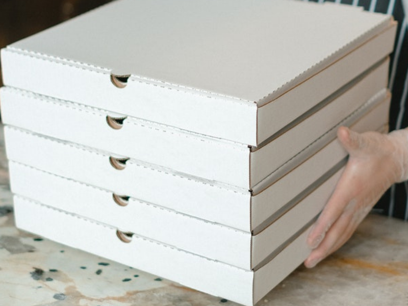 Pizza boxes for delivery