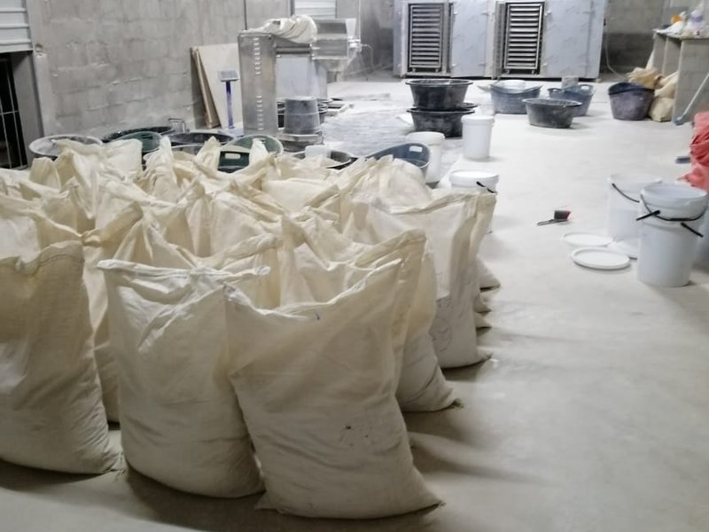 Police pounce on massive KZN drug lab 1