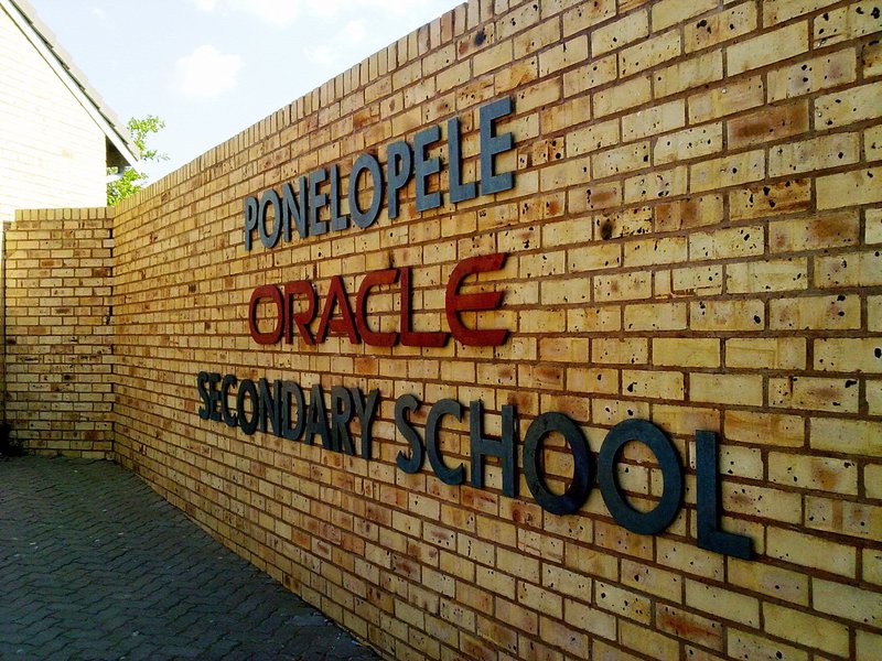 Ponelopele Oracle School