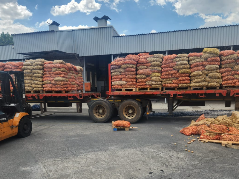Local NGO donates 36 tonnes of potatoes to feed hungry South Africans